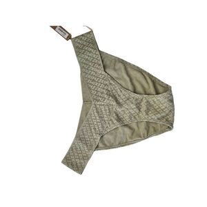 Skims logo hi cut panty Nwt